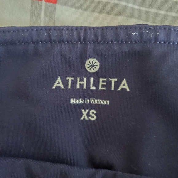 Athleta Revelation Tight - Picture 4 of 7